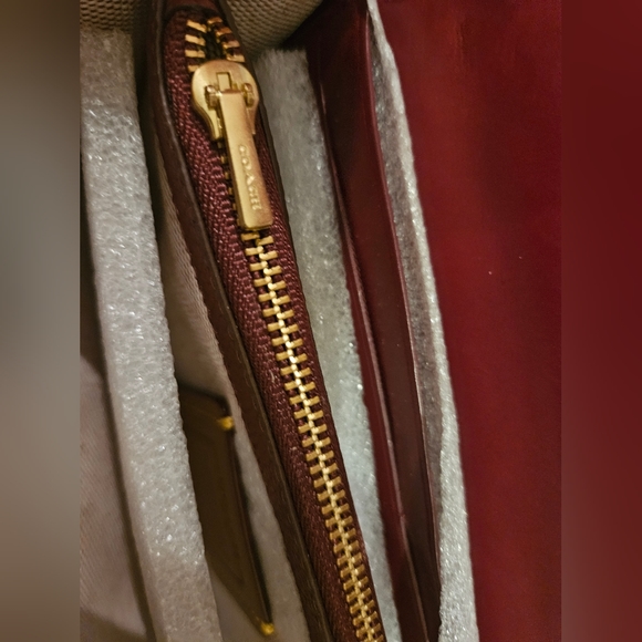 Coach Riley Chain Clutch - Picture 10 of 12